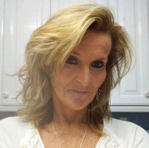 Meet your Posher, Rhonda